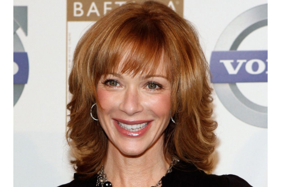 lauren holly net worth