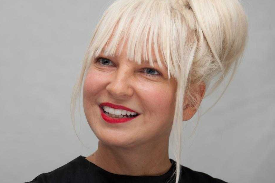 sia net worth