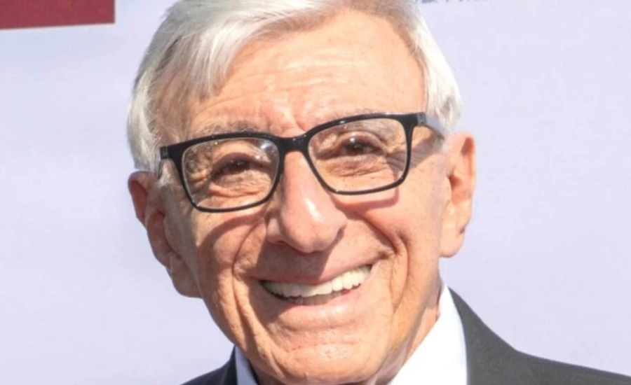 jamie farr net worth